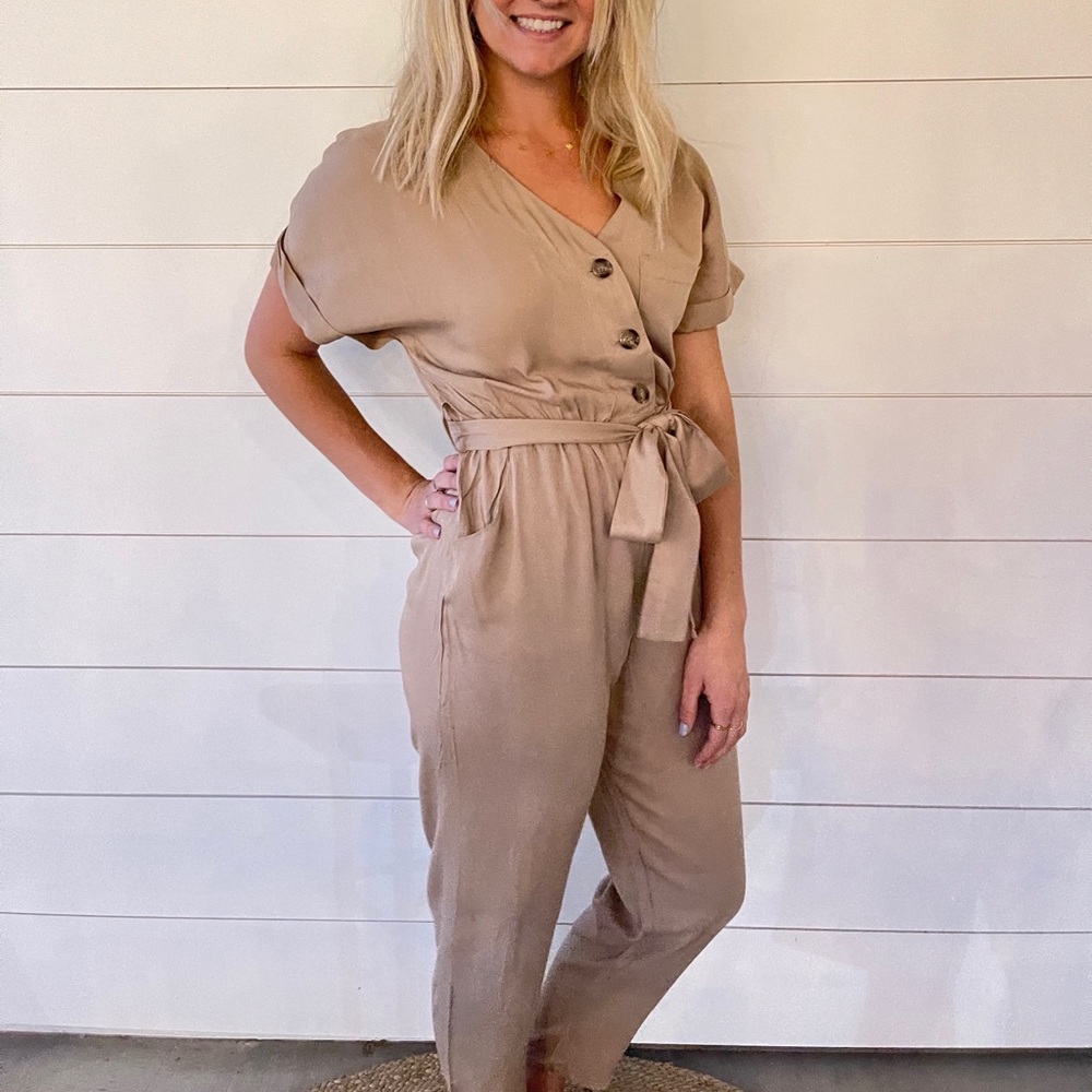 Jumpsuit with working buttons